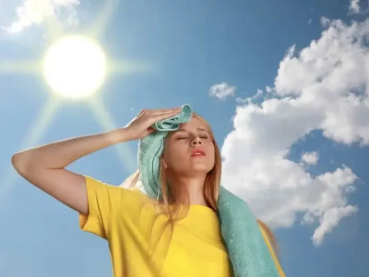 نور خورشید برای پوست